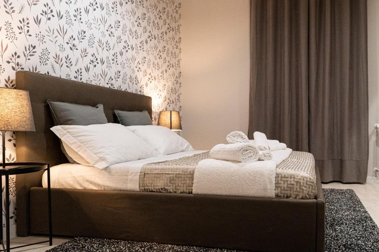 Casa Mago Apartment คาตาเนีย ภายนอก รูปภาพ