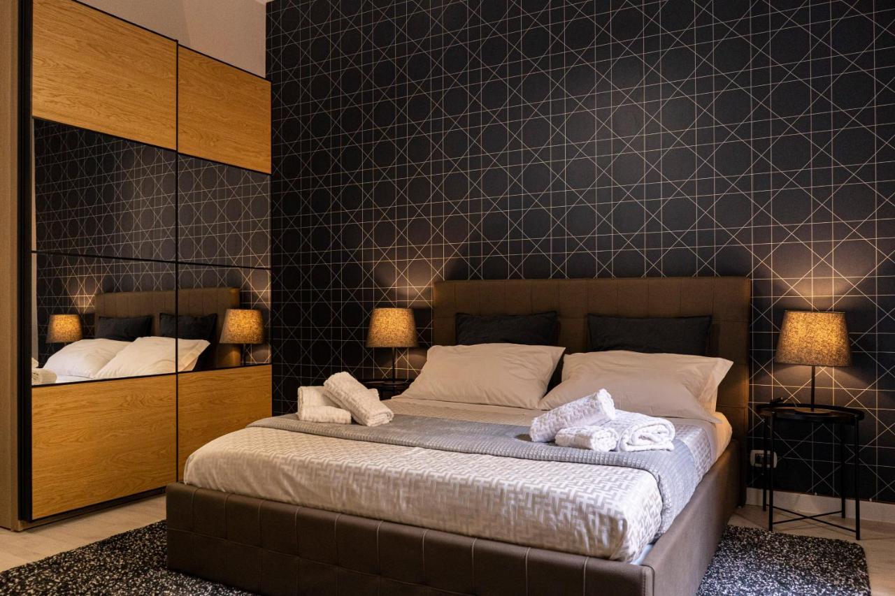 Casa Mago Apartment คาตาเนีย ภายนอก รูปภาพ