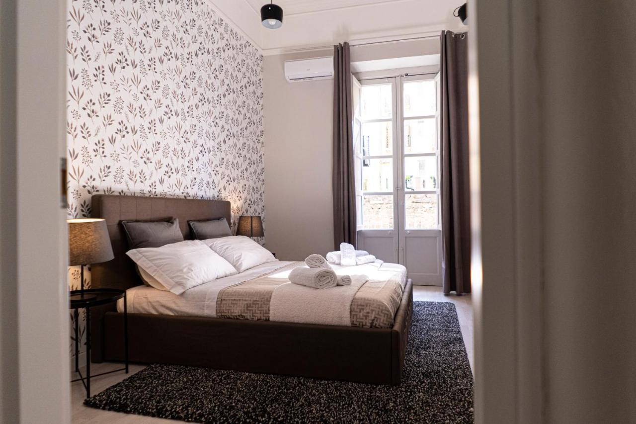 Casa Mago Apartment คาตาเนีย ภายนอก รูปภาพ