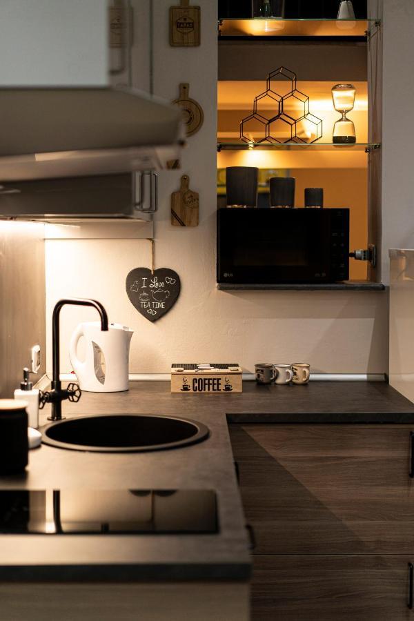 Casa Mago Apartment คาตาเนีย ภายนอก รูปภาพ