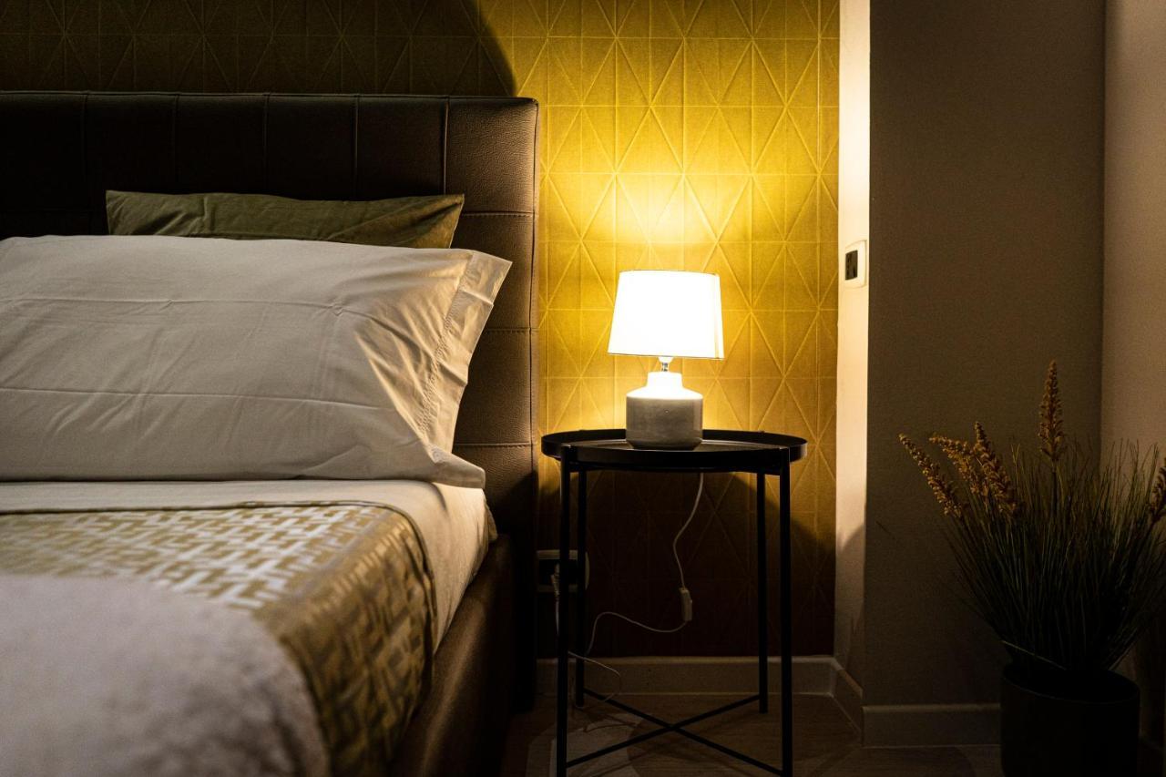 Casa Mago Apartment คาตาเนีย ภายนอก รูปภาพ
