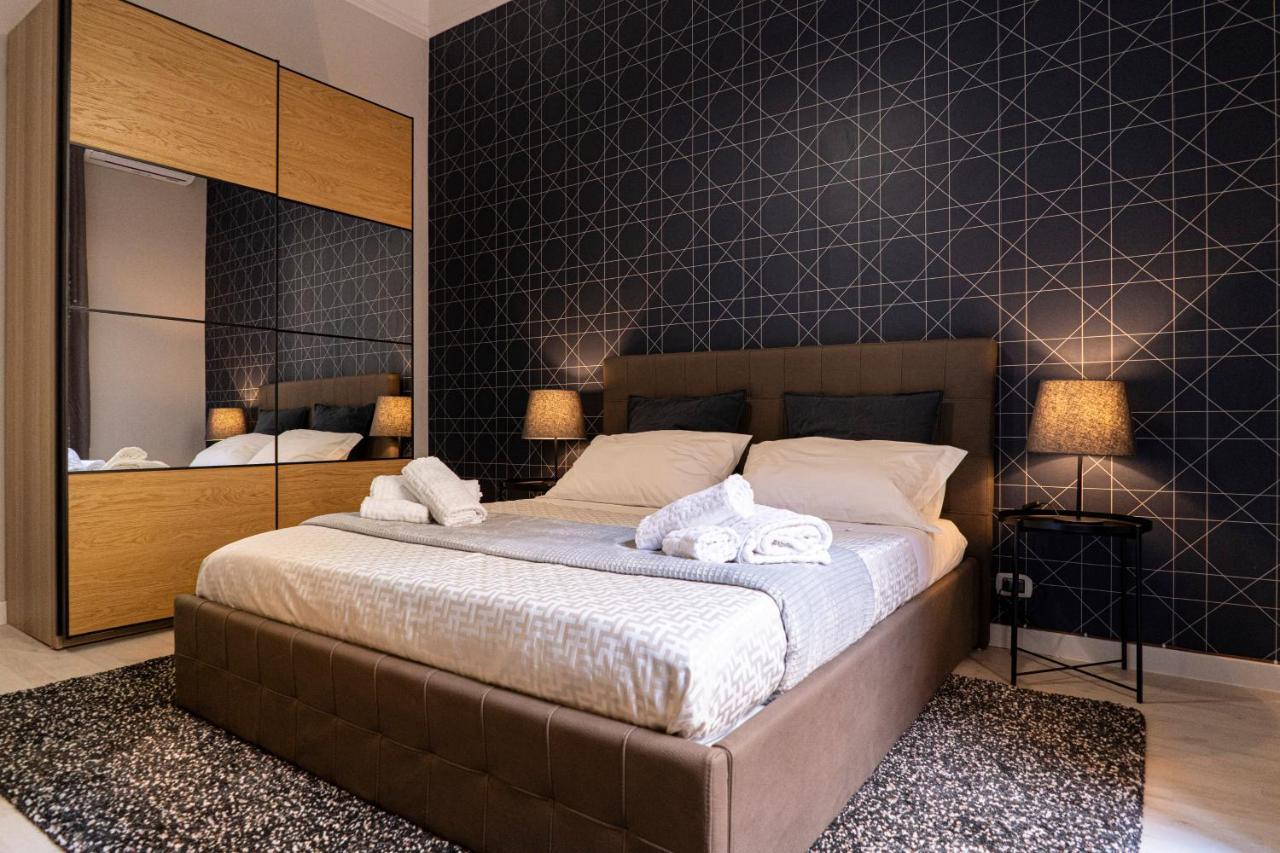 Casa Mago Apartment คาตาเนีย ภายนอก รูปภาพ
